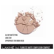 Lakme 9-5 Flawless Matte Compact Powder Apricot 8gm