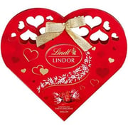 LINDT LINDOR MILK CHOCOLATE BALLS WITH FONDANT HEART BOX 112 GM