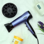 Geepas GHD86017 Compact Hair Dryer 1800W Geepas GHD86017 Compact Hair Dryer 1800W