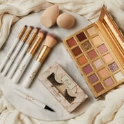 Makeup Revolution X Roxi All You Need Brush Set Makeup Revolution X Roxi All You Need Brush Set