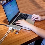 J5Create Thunderbolt Ultradrive For MAC J5Create Thunderbolt Ultradrive For MAC