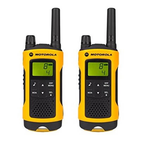 Motorola TLKRT80 P14MAB03A1AX Extreme Walkie Talkie Yellow Twin Pack & Charger Motorola TLKRT80 P14MAB03A1AX Extreme Walkie Talkie Yellow Twin Pack & Charger