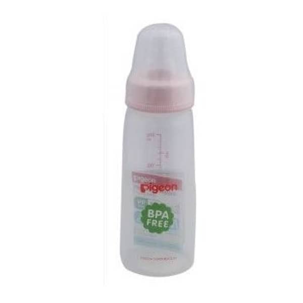 Pigeon Plastic Feeding Bottle with Transparent Cap 200ml