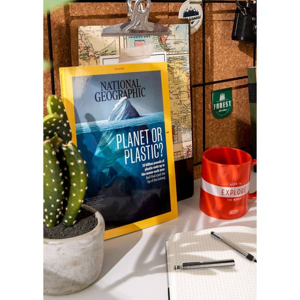 TYPO National Geographic Notebook Lcn Nat Iceberg - 142108-02 TYPO National Geographic Notebook Lcn Nat Iceberg - 142108-02