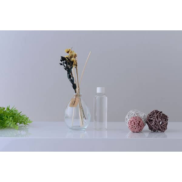 Pan Emirates Black Forest Reed Diffuser W/refill Oil 100ml