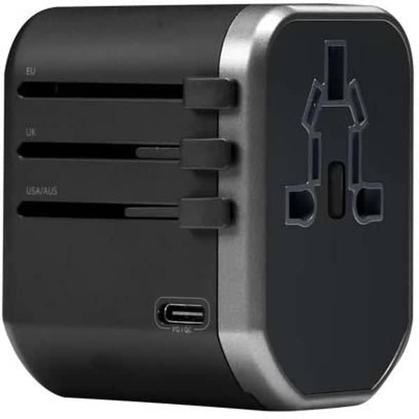 Heatz Universal Travel Adapter With USB Type C Cable Black/Grey