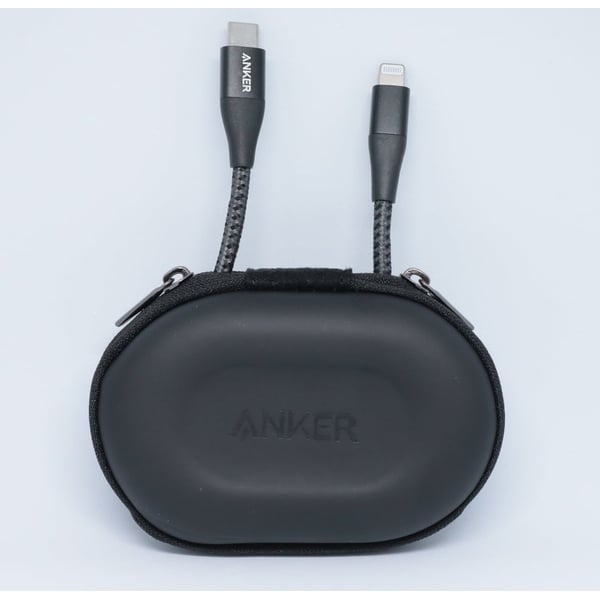 Anker PowerLine 2 USB-C Cable with Lightning Connector 0.9m with Travel Pouch