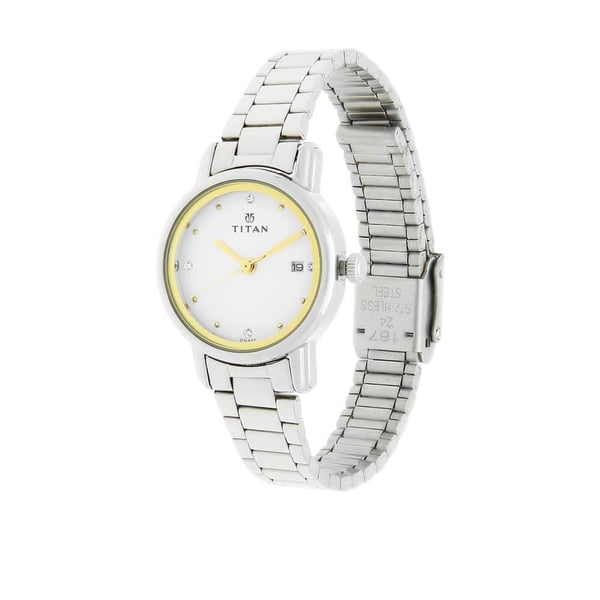 Titan 2572SM01 Womens Watch Karishma Collection Analog White Dial Silver Stainless Band