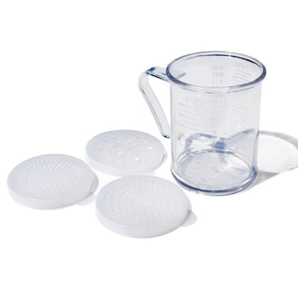 New Star Foodservice 22513 Plastic Dredge With 3 Snap-On Lid, Seasoning Sugar Spice Pepper Shaker, 10 Oz