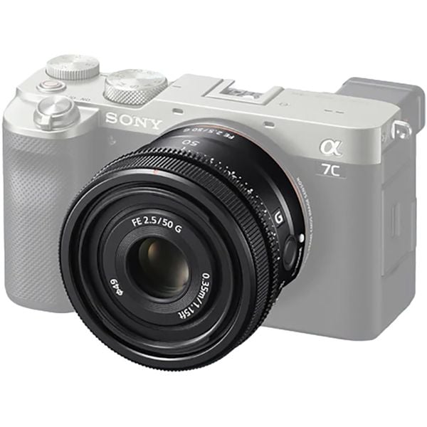 Sony E 50mm F2.5 G Fisheye Lens Sony E 50mm F2.5 G Fisheye Lens