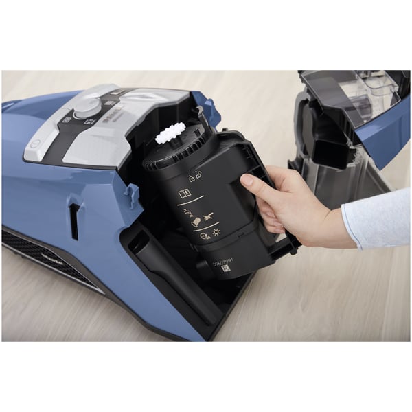 Miele Bagless Vacuum Cleaner Blizzard CX1 Blue Miele Bagless Vacuum Cleaner Blizzard CX1 Blue