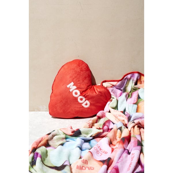 TYPO Convertible Cushy Throw-Mood Candy Heart