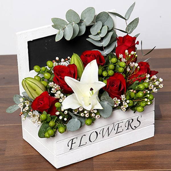 Roses & Oriental Lilies Flower Arrangement