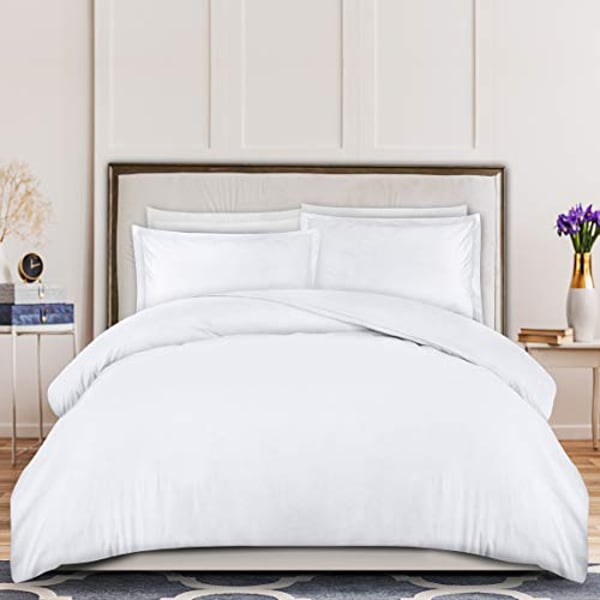 Utopia Bedding Queen Bed Sheets Set - 4 Piece Bedding - Brushed Microfiber - Shrinkage and Fade Resistant - Easy Care (Queen White)