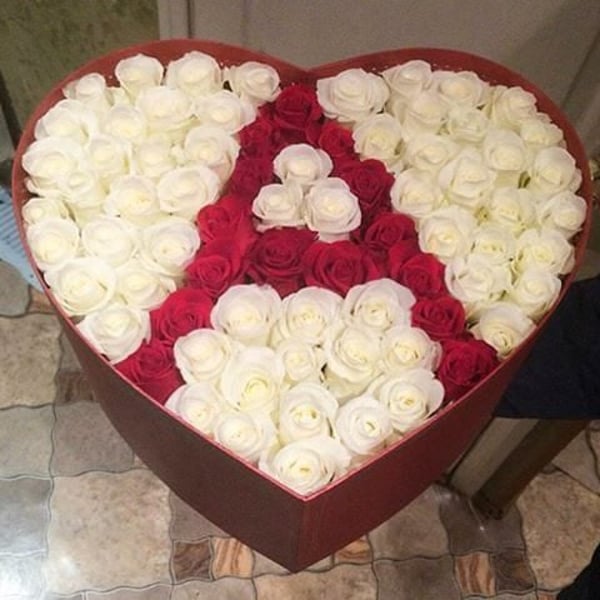 Cortes Pasion CPD47 Letter Rose Bouquet (Fresh Flower)