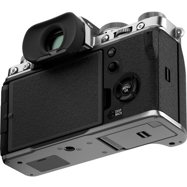 Fujifilm X-T4 Digital Mirrorless Camera Body Silver Fujifilm X-T4 Digital Mirrorless Camera Body Silver