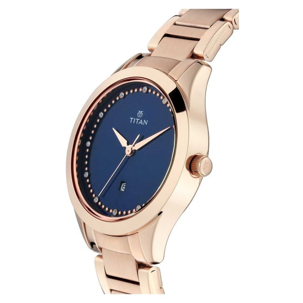 Buy Titan 2570wm05 Sparkle Blue Dial Analog Date Function Watch For Ladies Online In Uae Sharaf Dg