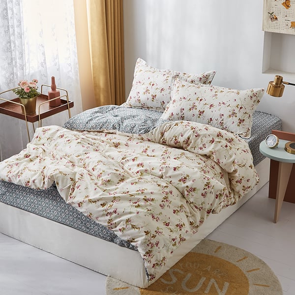 Buy Rishahome 4 Piece King Size Duvet Cover Set 220 240 Cm Love Song 2202404lov Online In Uae Sharaf Dg