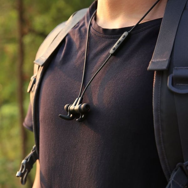 Aukey EP-B40S Latitude Wireless In Ear Headset Black Aukey EP-B40S Latitude Wireless In Ear Headset Black