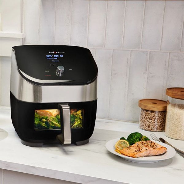 Instant Air Fryer AFB6112SS Instant Air Fryer AFB6112SS