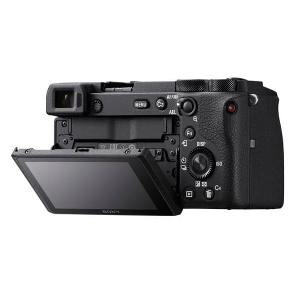 Sony ILCE6600MB a6600 Mirrorless Digital Camera Black + Sony E 18-135mm f/3.5-5.6 OSS Lens Sony ILCE6600MB a6600 Mirrorless Digital Camera Black + Sony E 18-135mm f/3.5-5.6 OSS Lens